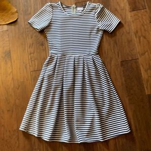 LuLaRoe dress striped navy Small